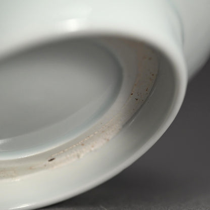 Antique Hakuji Porcelain Bowl ー加藤 渓山 “白磁青銅模様 鉢”