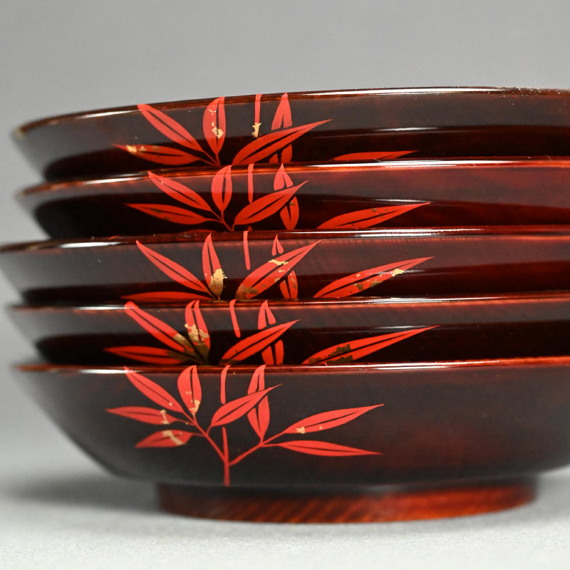 5 pc Lacquer Plate Set, Red Bamboo ー服部 峻昇 “松溜塗朱竹 銘々皿”