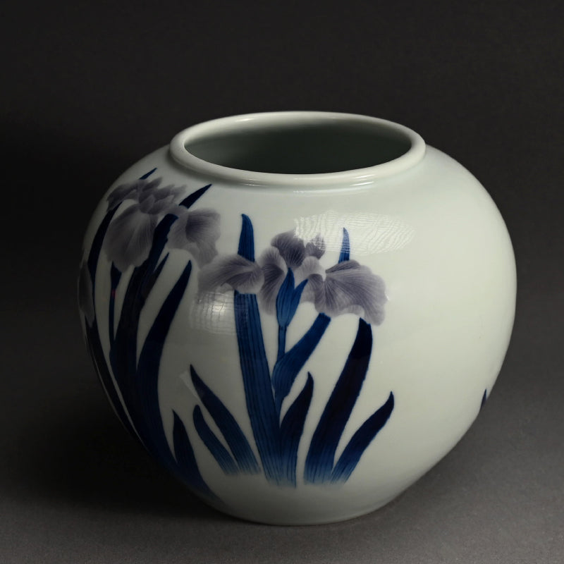 Porcelain Vase, Iris ー宮川 (真葛) 香山 "復興記念 横濱大博覧會 昭和十年"