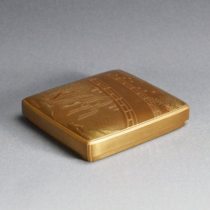 Antique Japanese Shimmering Gold Lacquer Suzuri Bako Writing Box ー"柳橋蒔絵御小硯"