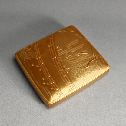Antique Japanese Shimmering Gold Lacquer Suzuri Bako Writing Box ー"柳橋蒔絵御小硯"
