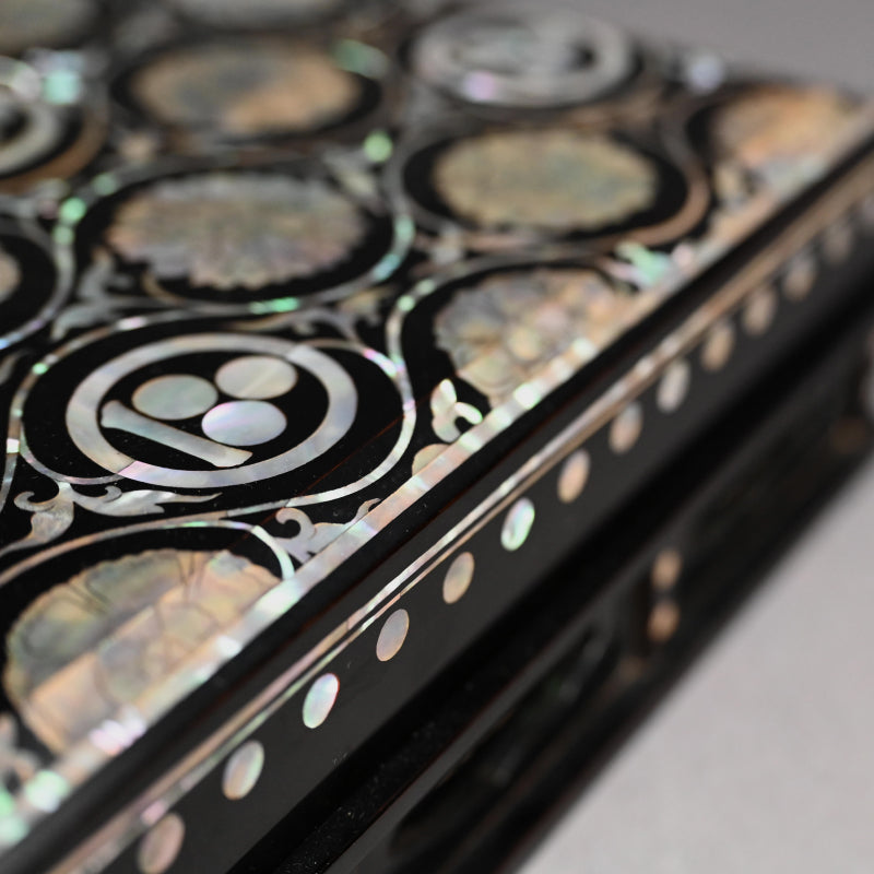 Incredible Mother of Pearl Inlay Suzuri Bako Lacquer Writing Box