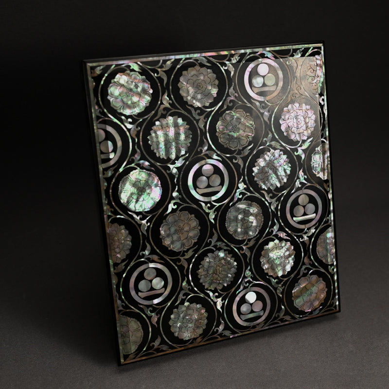 Incredible Mother of Pearl Inlay Suzuri Bako Lacquer Writing Box