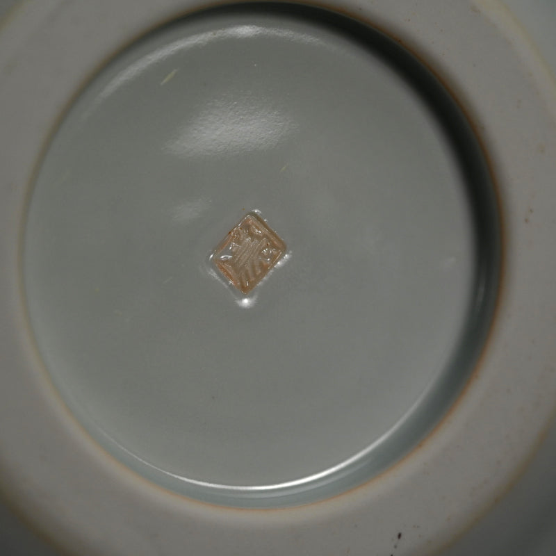 Exquisite Contemporary Porcelain Koro ー松本 為佐視 “白瓷清和 飾器”