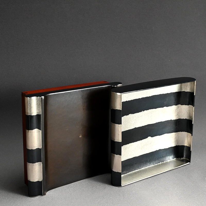 Contemporary Japanese Metal-Craft Box ー田中 照一 "ストライプ箱"