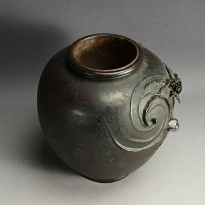 Antique Japanese Bronze Dragon Vase ー須賀 松園