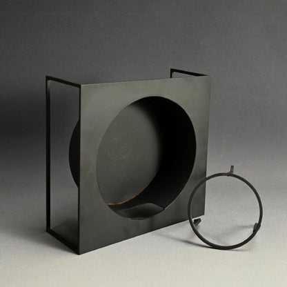 Iron Tea Pot Stand and Brazier ー坂井 直樹 “火のこもるかたち”