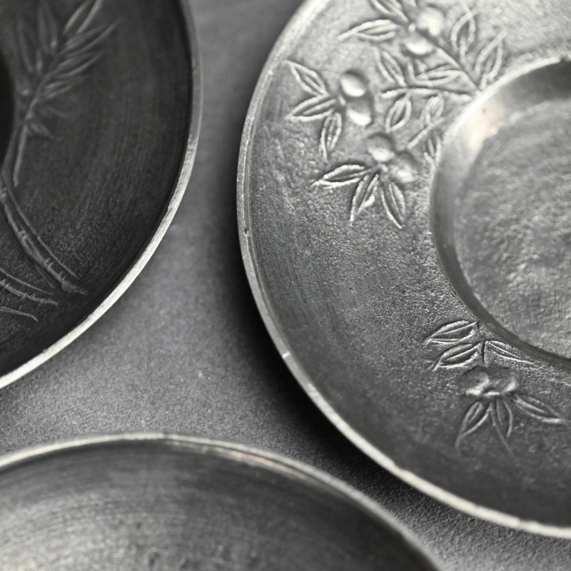 LNT Chataku Suzu (Metal) Tea Cup Coasters ー長野 垤志 “花文 錫茶托”