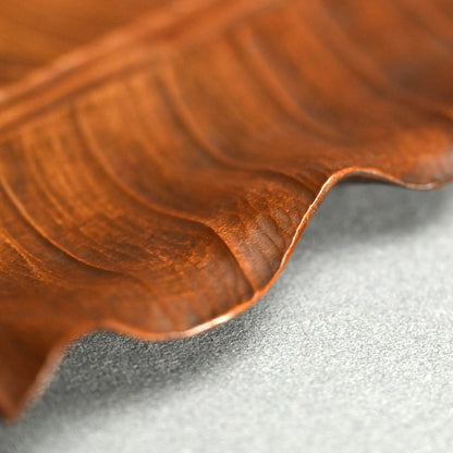 Leaf Shaped Wood Habon Tanzaku-kake ー高橋 景石 “蕉葉式 短冊掛”