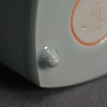 Elegant Celadon Koro ー深見 陶治 “青白磁 香爐 翠”