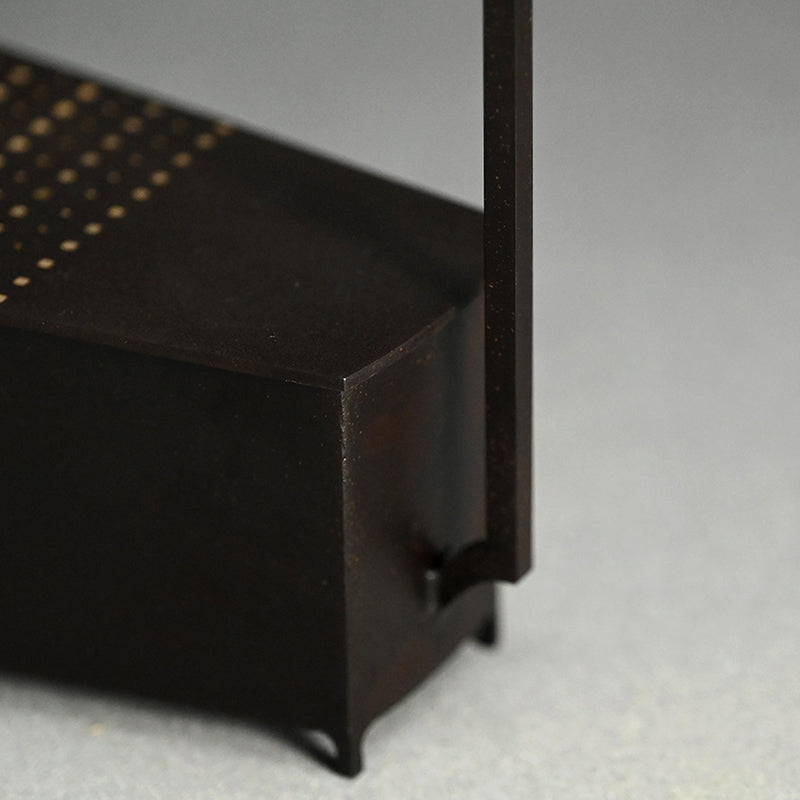 Nationally Exhibited Iron Futamono ー坂井 直樹 “鐵地象嵌匣 モノクロームへの系譜”