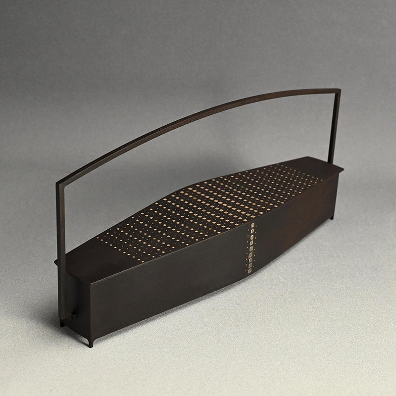 Nationally Exhibited Iron Futamono ー坂井 直樹 “鐵地象嵌匣 モノクロームへの系譜”