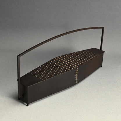 Nationally Exhibited Iron Futamono ー坂井 直樹 “鐵地象嵌匣 モノクロームへの系譜”