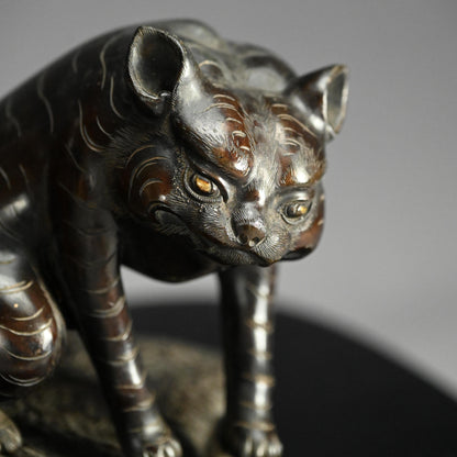 Late Edo p. Tiger in bamboo forest Bronze Okimono