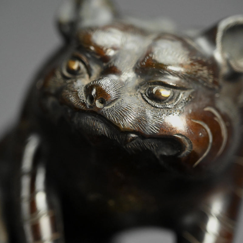 Late Edo p. Tiger in bamboo forest Bronze Okimono