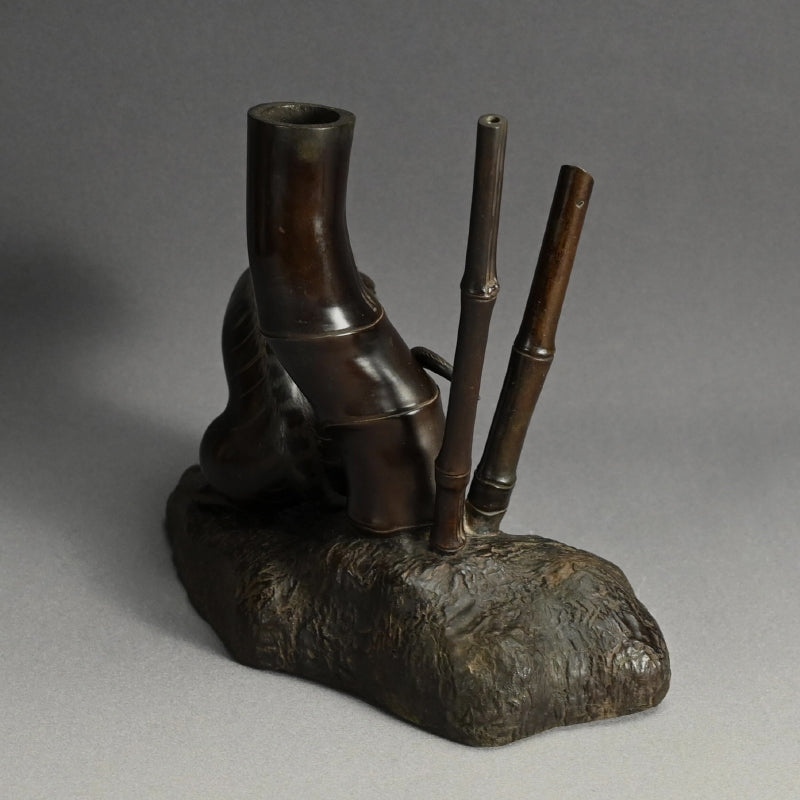 Late Edo p. Tiger in bamboo forest Bronze Okimono