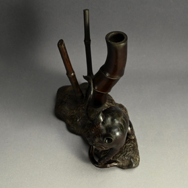 Late Edo p. Tiger in bamboo forest Bronze Okimono