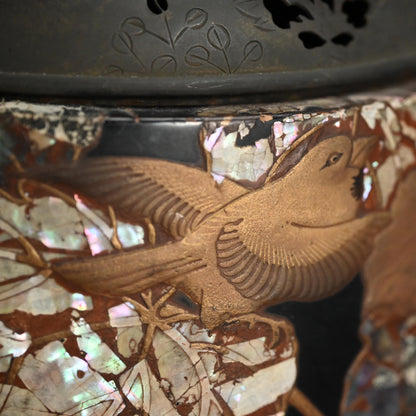 日本の古代漆器「香炉」