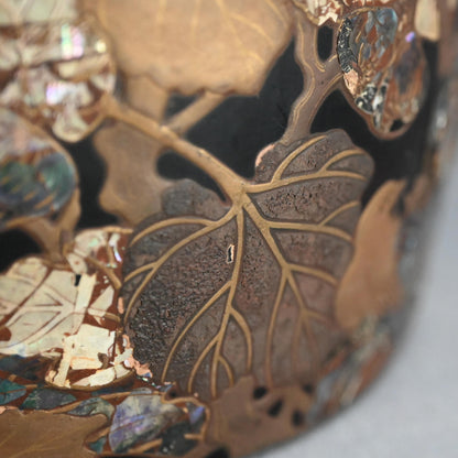 日本の古代漆器「香炉」