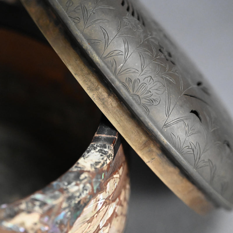 日本の古代漆器「香炉」