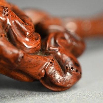 Awe Inspiring Bamboo-Root Nyoi Wood-Carving