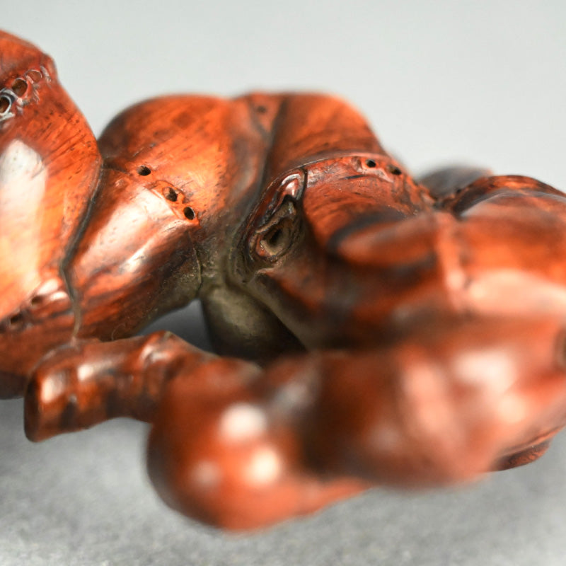 Awe Inspiring Bamboo-Root Nyoi Wood-Carving