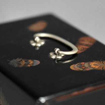 精巧な日本製漆塗りロックボックス（引き出し付き、シルバー金具）