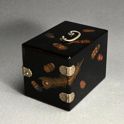 精巧な日本製漆塗りロックボックス（引き出し付き、シルバー金具）