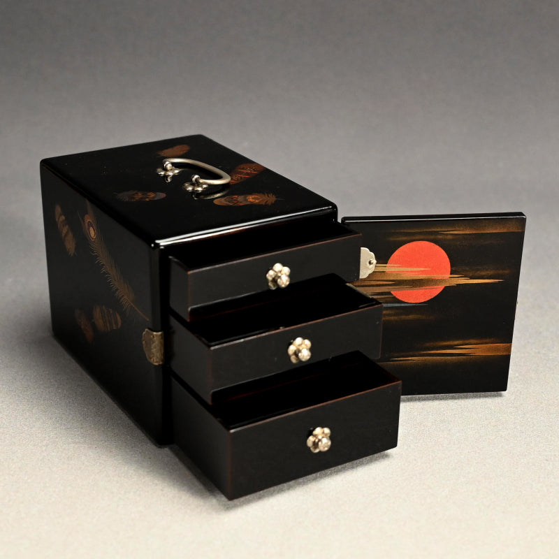 精巧な日本製漆塗りロックボックス（引き出し付き、シルバー金具）