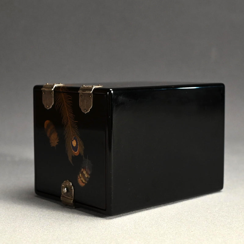 精巧な日本製漆塗りロックボックス（引き出し付き、シルバー金具）