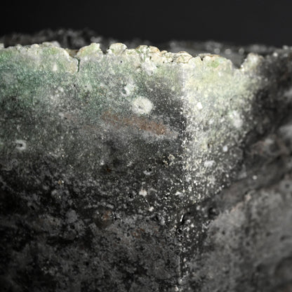 Fabulous Ash Blasted Iga Vase ー伊賀三田窯 作古庵 谷本 景 “伊賀面取花瓶”