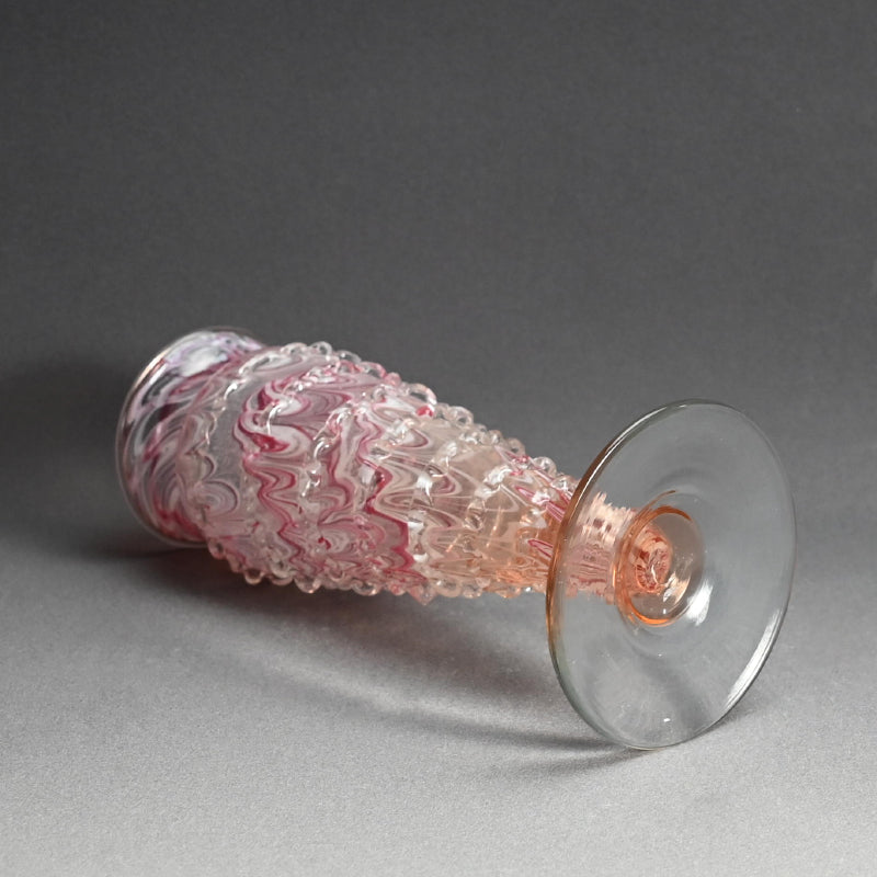 Imperial Glass Vase ー岩田 藤七 “吹き硝子 紅白襞つき花瓶”