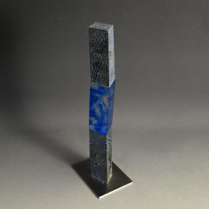 Mist Series Glass &Porcelain Tower ー近藤 高弘 “青滴 金銀滴彩”
