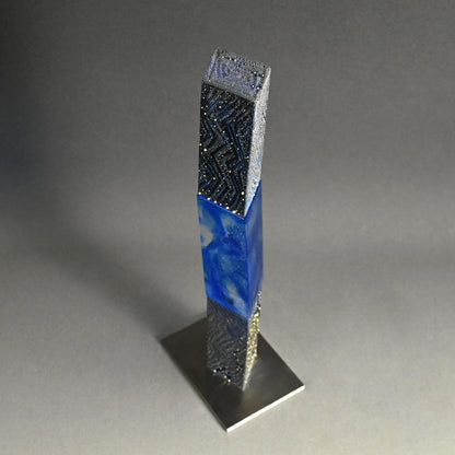 Mist Series Glass &Porcelain Tower ー近藤 高弘 “青滴 金銀滴彩”