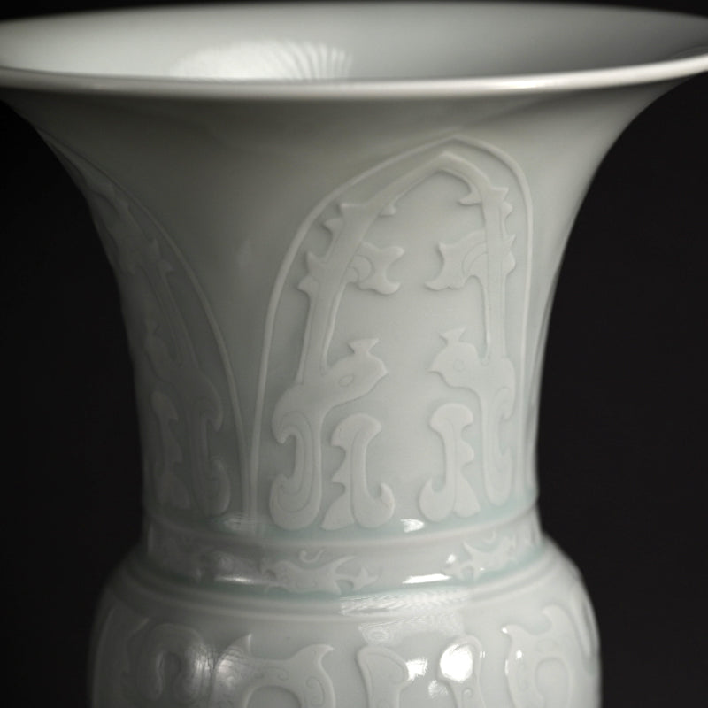 Large Porcelain Vase ー加藤 渓山 “白瓷尊式 花瓶”