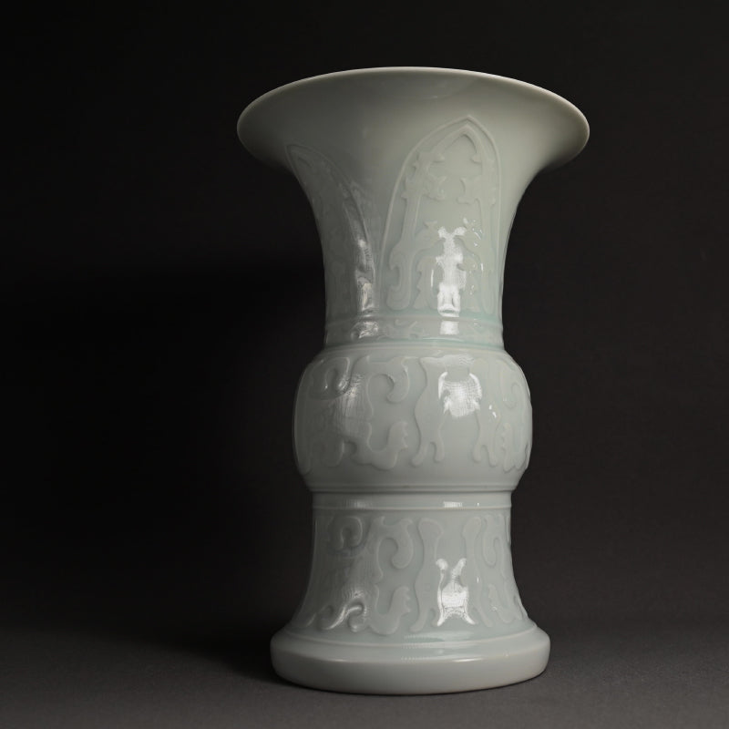 Large Porcelain Vase ー加藤 渓山 “白瓷尊式 花瓶”