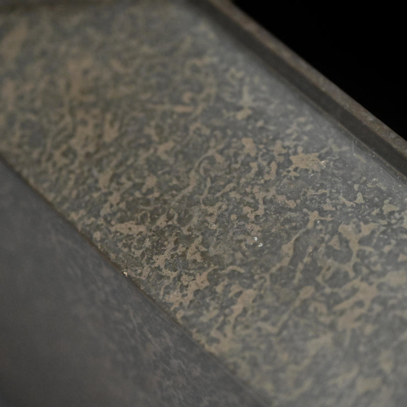 Bronze Vase, Exhibited 33rd Nihon Dento Kogeiten 1986 ー米田 美昭 “朧銀四方花器”