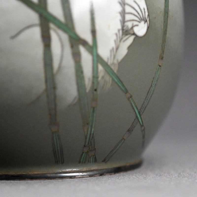 Exquisite Ando Shippo Cloisonne Vase, Rabbits ー“七宝兎文花瓶”