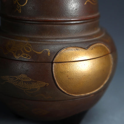 Meiji Tea-Set-Shaped Dry-Lacquer Stacking Food Box ー塗風炉釜形菓子器