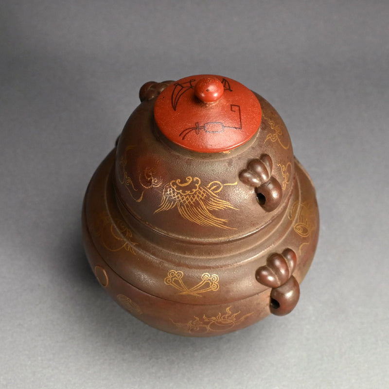 Meiji Tea-Set-Shaped Dry-Lacquer Stacking Food Box ー塗風炉釜形菓子器