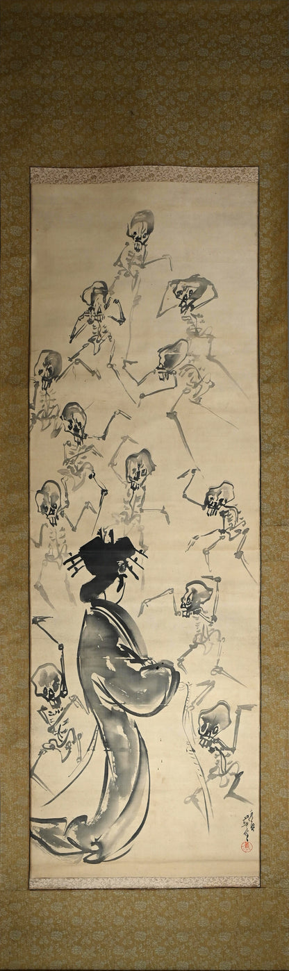 日本の骨董品と遊女の絵巻