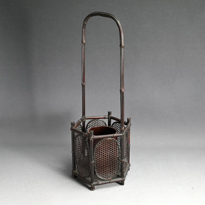 竹煎茶風茶籠 ー三代和田 和一斎 「六角手付涼炉台」