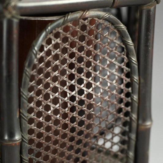 Bamboo Sencha Style Tea Basket ー三代 和田 和一斎 "六角 手付涼炉台"