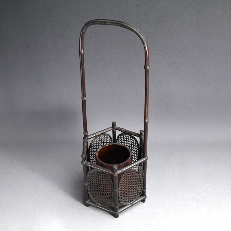 竹煎茶風茶籠 ー三代和田 和一斎 「六角手付涼炉台」