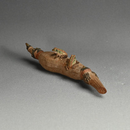 カエルの彫刻 ー宮本理三郎