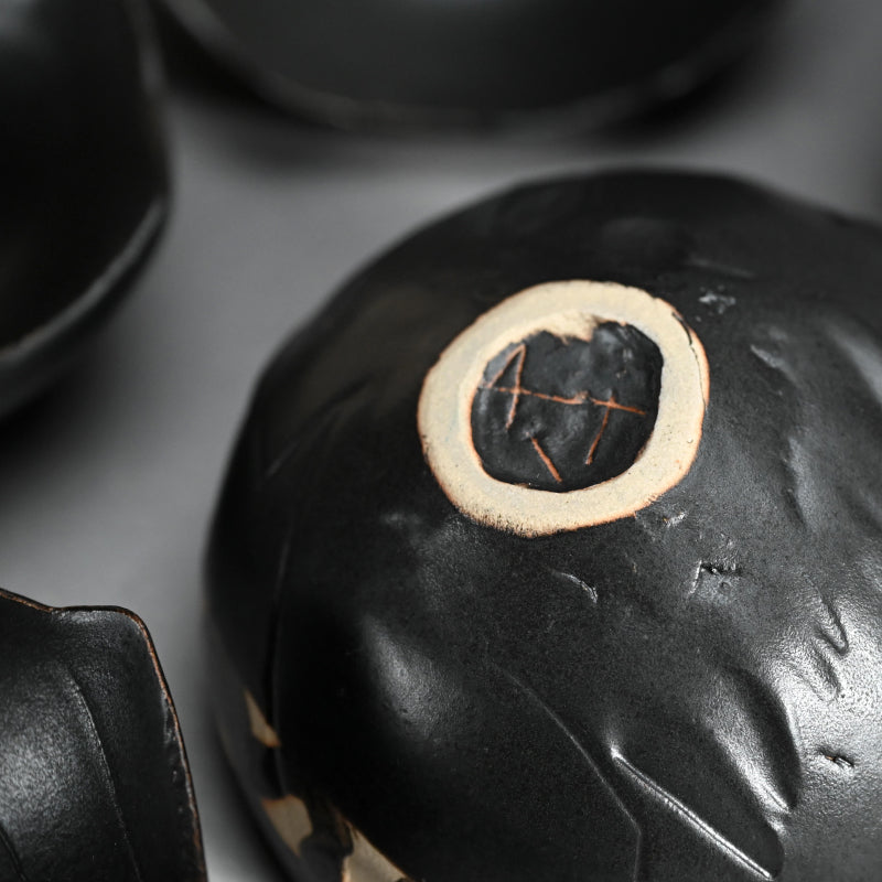 Set 5 Cotemporary Black Glazed Bowls ー重森 陽子 “黒釉向付 五客”