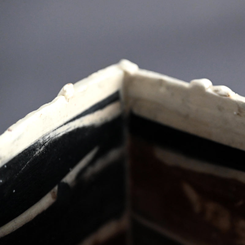 女性陶芸の先駆者 ー重森陽子のCUBE 「茶色のCUBE」