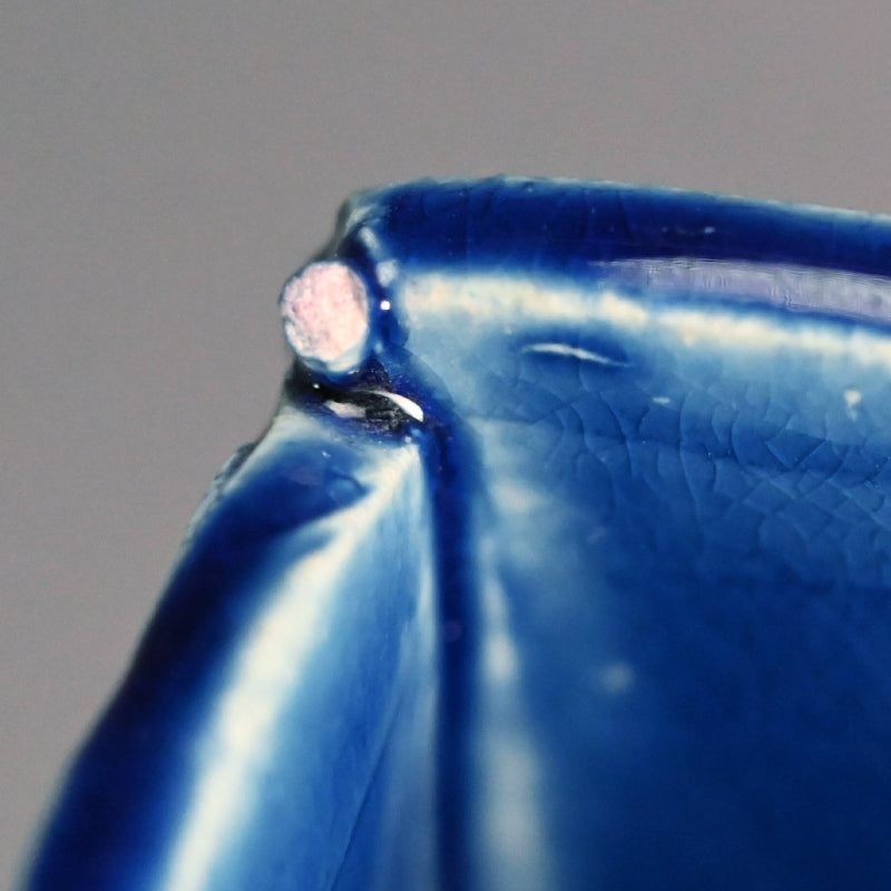 女性陶芸家 ー重森陽子のCUBE「陽白CUBE」