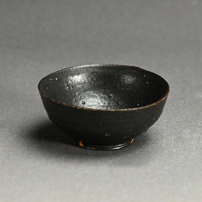 黒銀盃 ー重森陽子「盃」