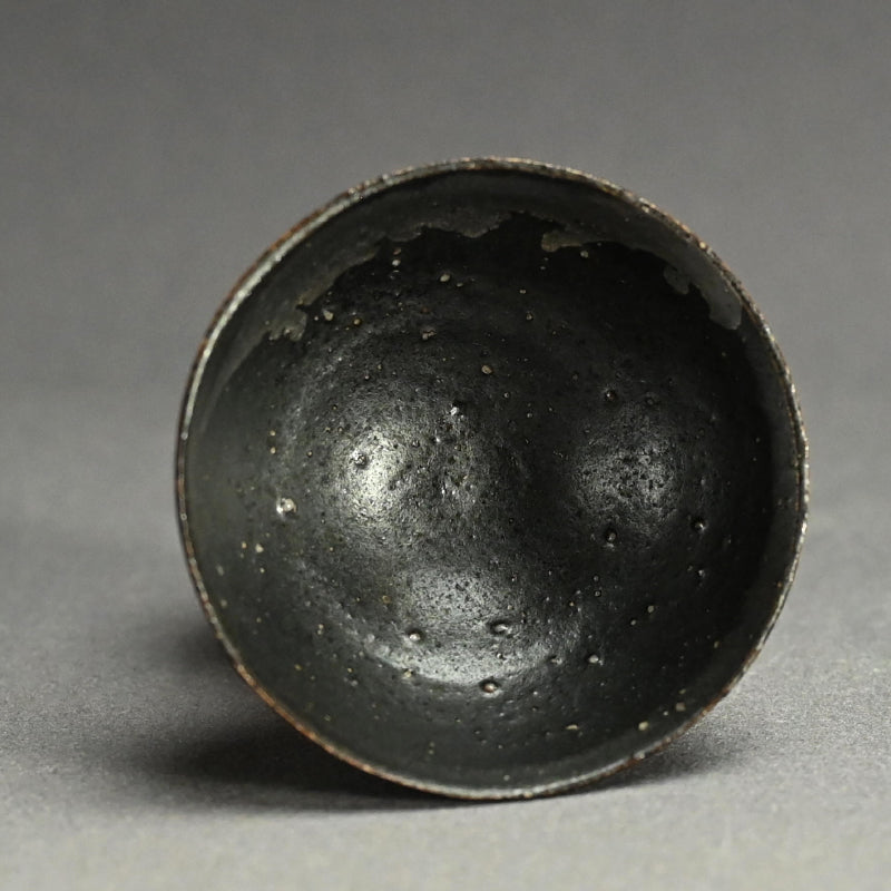 黒銀盃 ー重森陽子「盃」